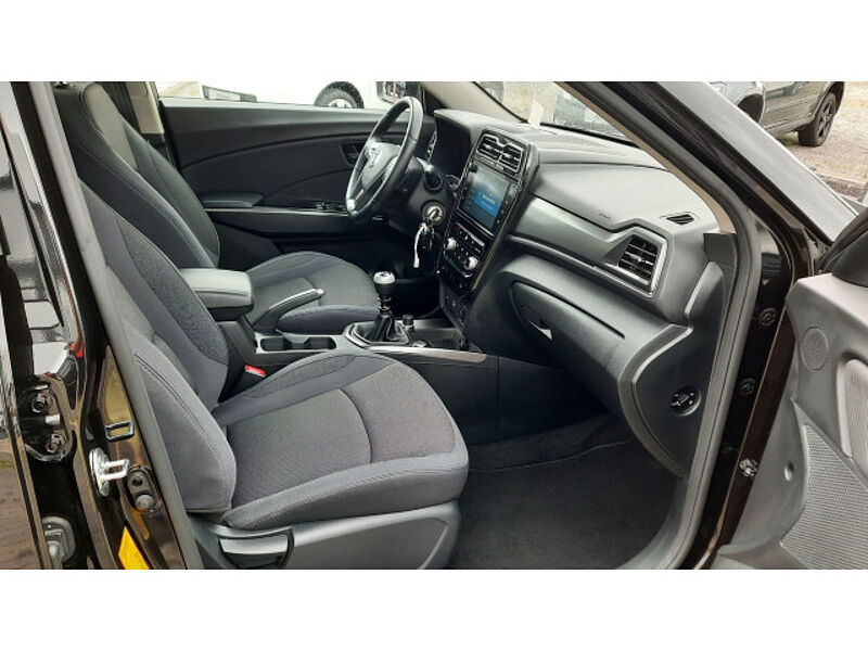 SsangYong Tivoli Fizz 1.2 4x2